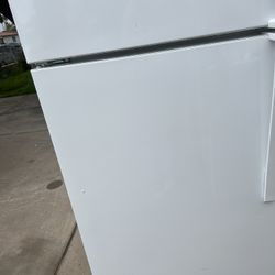 Whirlpool Refrigerator 