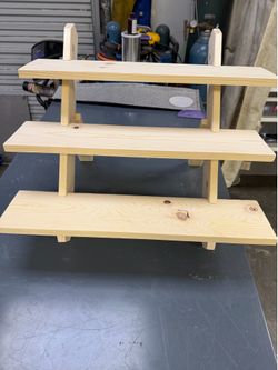 Custom display shelf’s