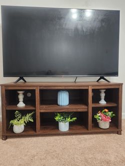 Solid Wooden TV Stand