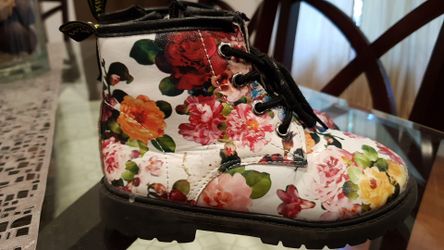 Girls shoes/boots size 12
