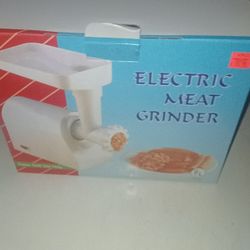 New In Box Electric Meat Grinder Never Been Used At All New In Box 