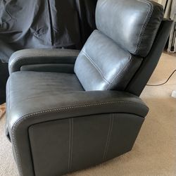 Charcoal Leather Power Recliner 