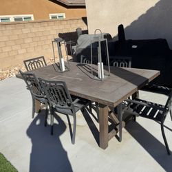 Outdoor Table + 6 Chairs