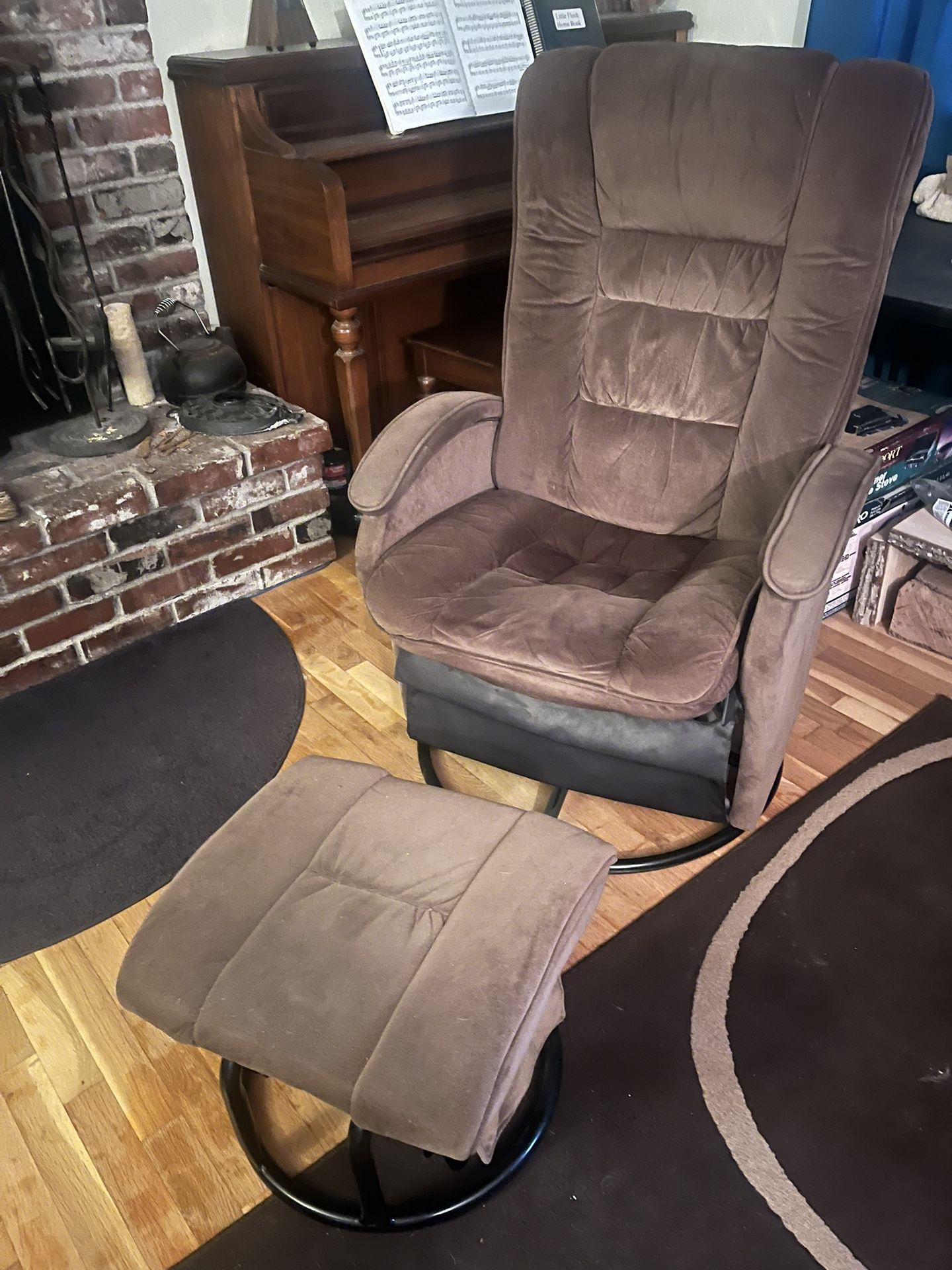Brown rocking chair with ottoman