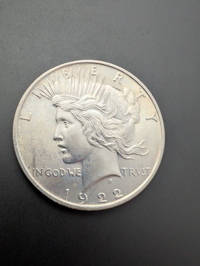 1922 Peace Dollar Beautiful Uncircumcised Coin