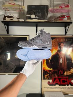 Jordan 5 Wolf Grey 2026 – Multiple Sizes – $335
