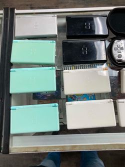 Nintendo DS Lite With Charger $100 Each Gamehogs 11am-7pm