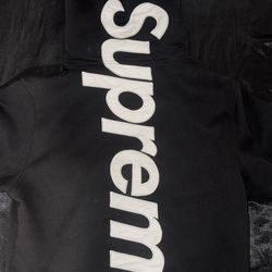 Supreme Hoodie