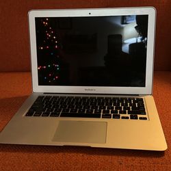 MacBook Air 13” (2014) 