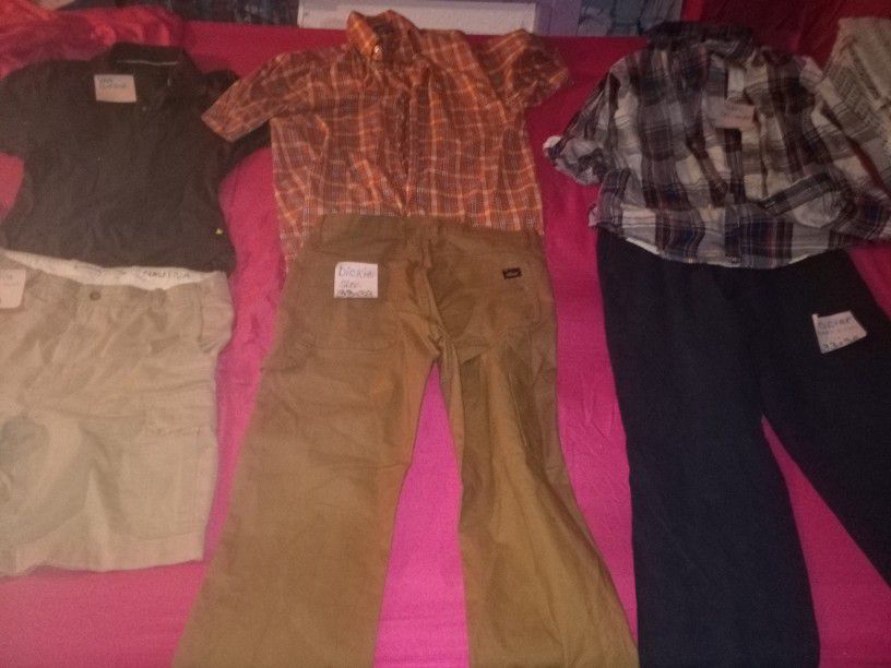 Men's Clothes Lot .4 Matching Outfits Waist Size 33 X 32 all For One Price 