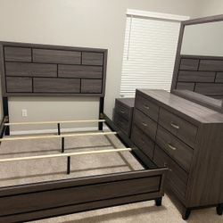 Complete Set ! Full/Queen Size Bedroom Set, Quick & Free Delivery