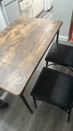 Dining set for 4