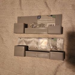 Hanging organizer tray