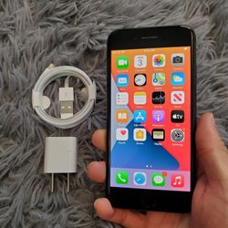 iPhone 8 - UNLOCKED - Like New  