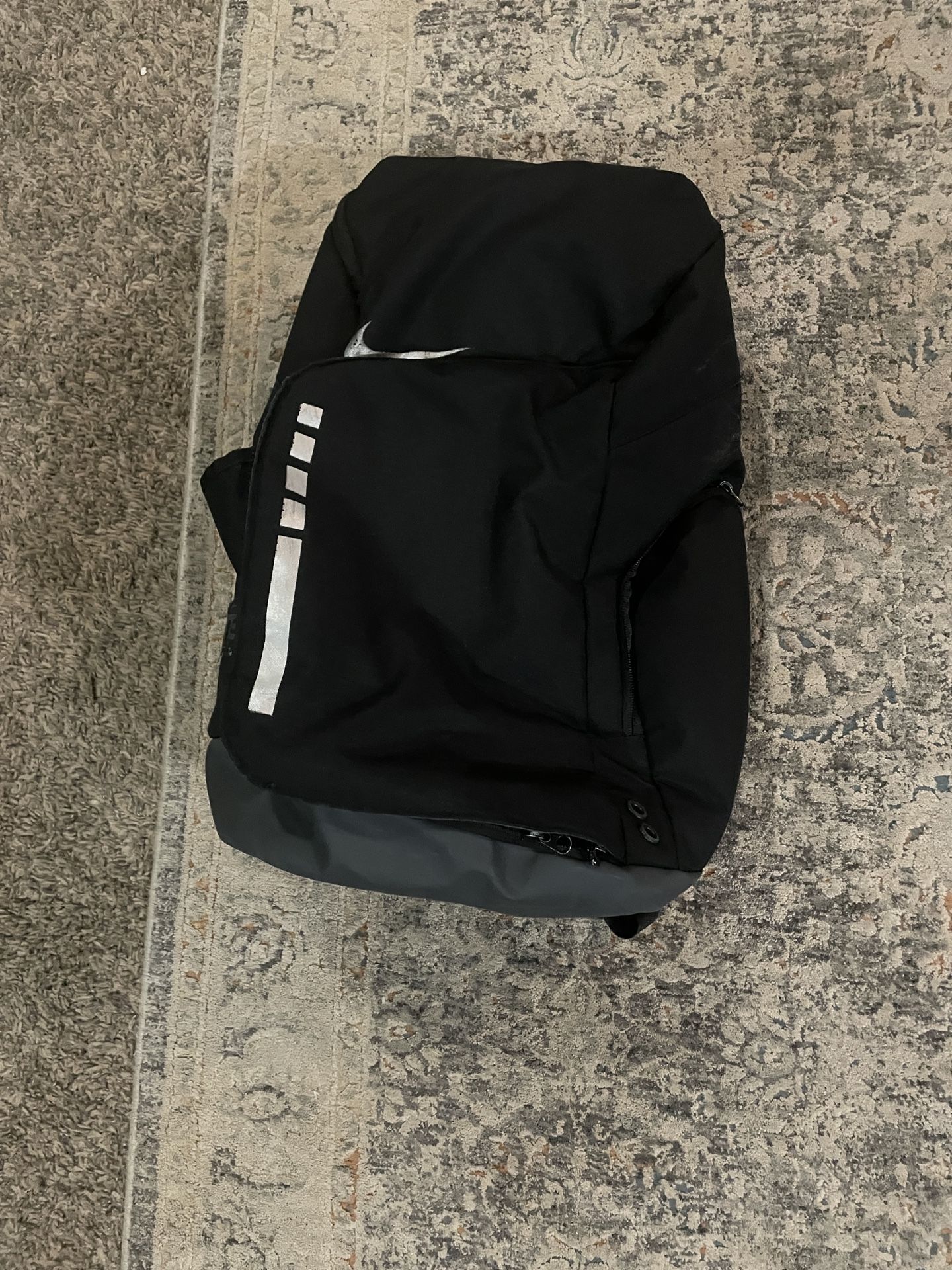 Nike elite bag