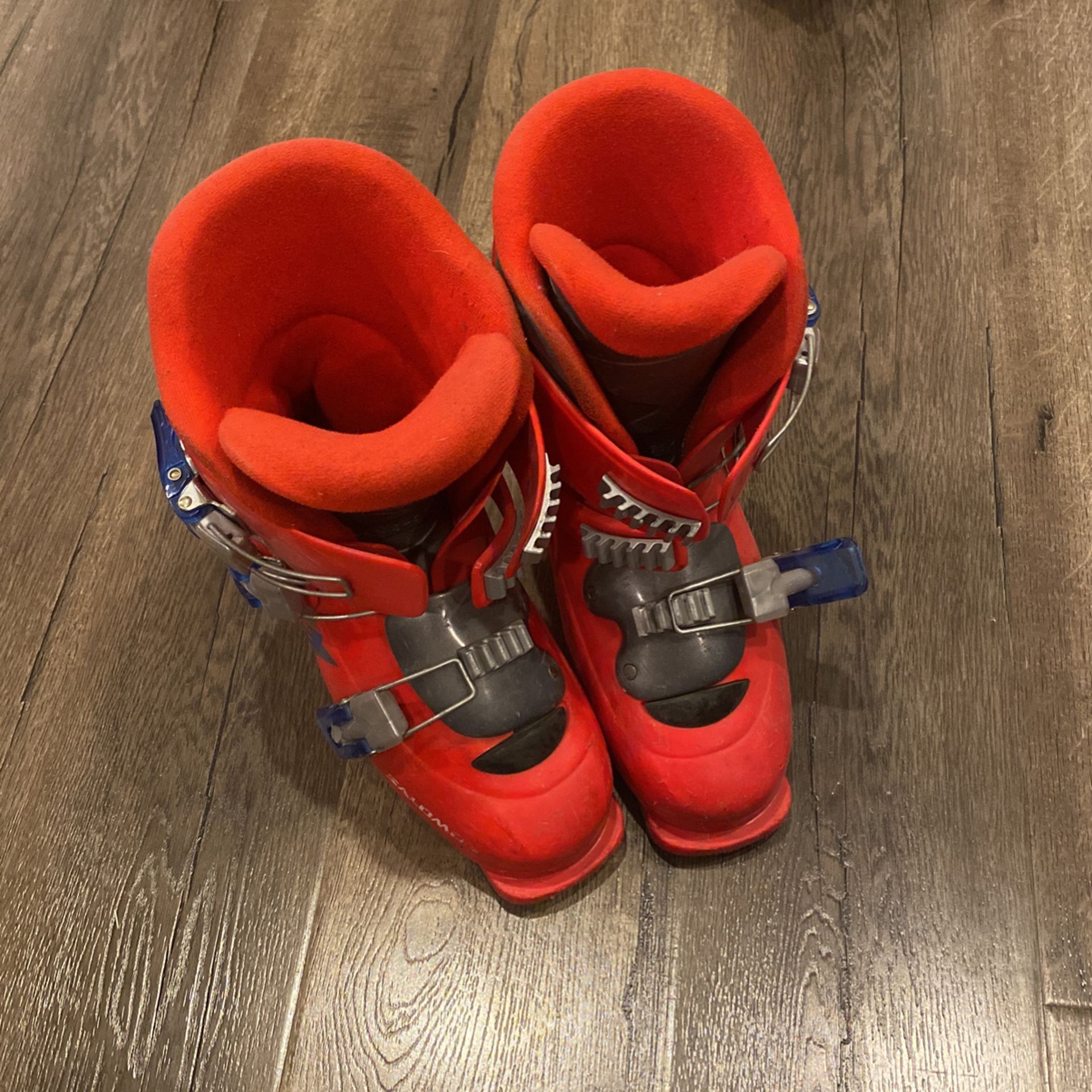 Salomon Performa Ski Boots Size 23, UK 4, US 4 1/2, Mens 36 2/3