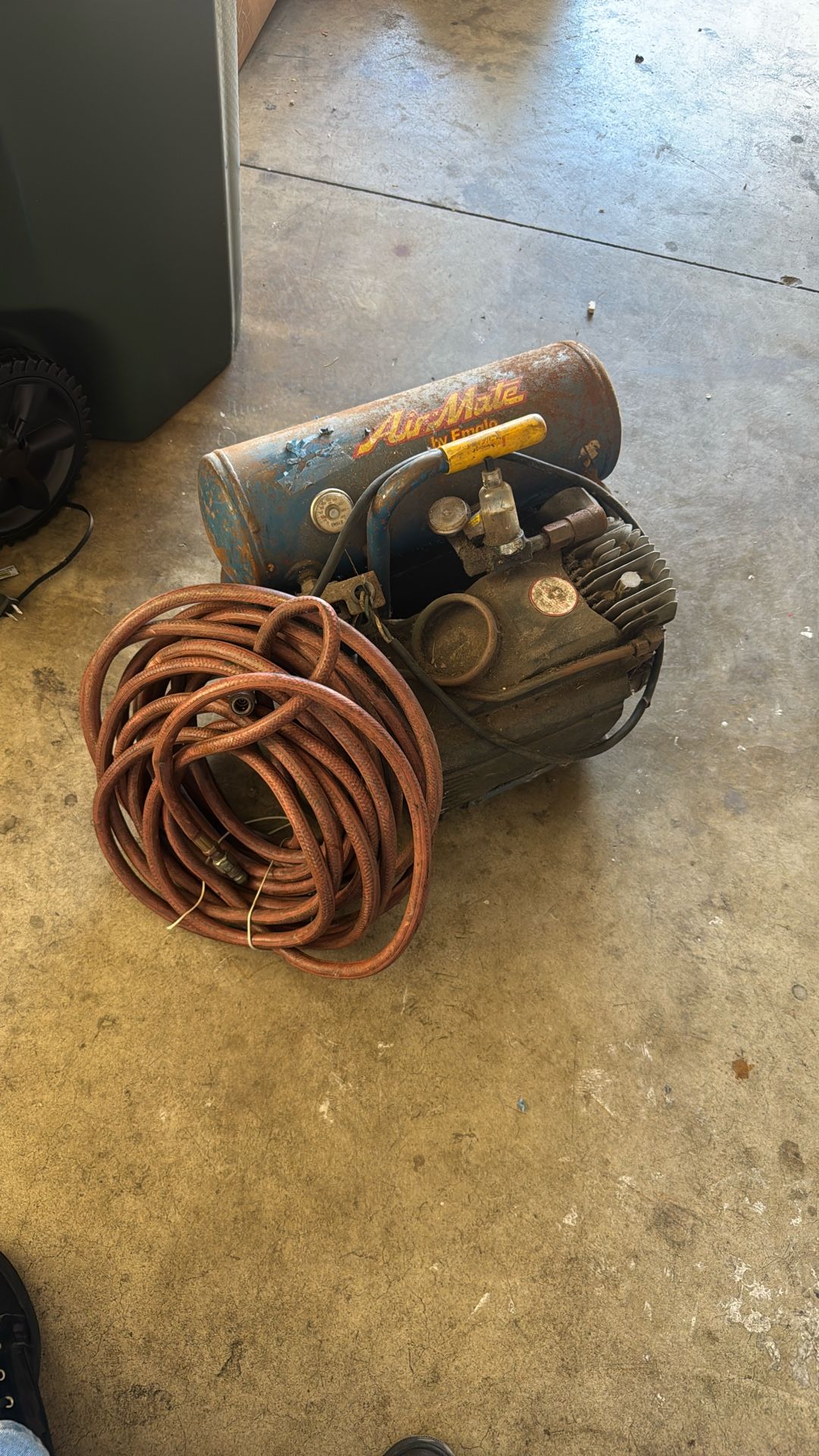 Air Compressor