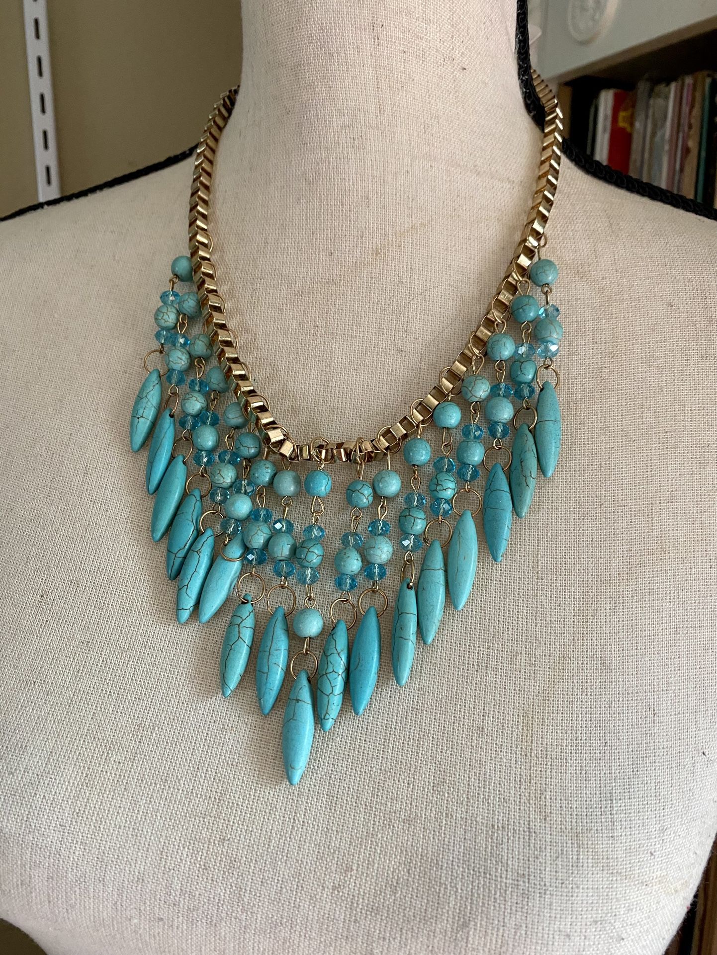 Turquoise Color Bead Gold Tone Chain Collar Necklace Fashion Jewelry Statement