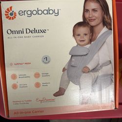 Ergobaby Omni Deluxe Baby Carrier Newborn to Toddler