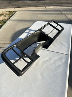99-03 Chevy Silverado Stereo Dash Cover