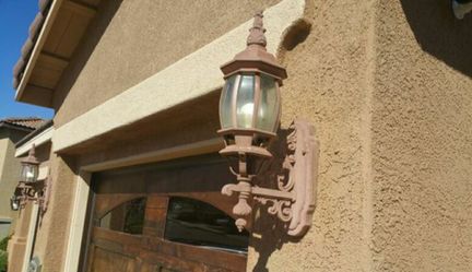 3 exterior outdoor lights