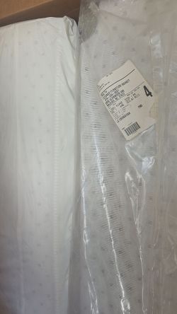 Queen matress  and box spring