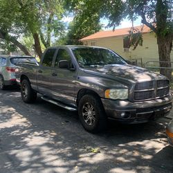 2003 Dodge Pickup