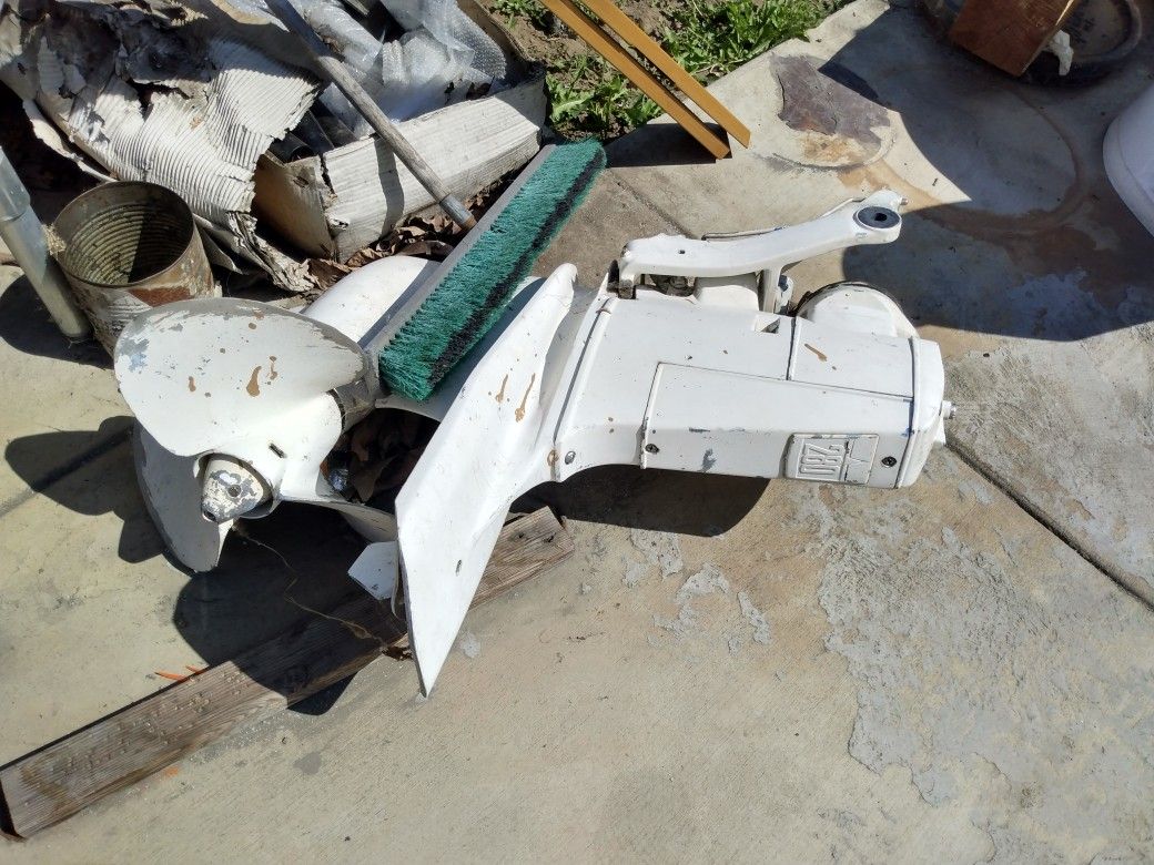 Wanted Older Dual Prop Outdrive Volvo Penta