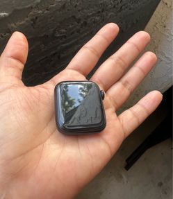 Apple Watch SE (2nd gen)