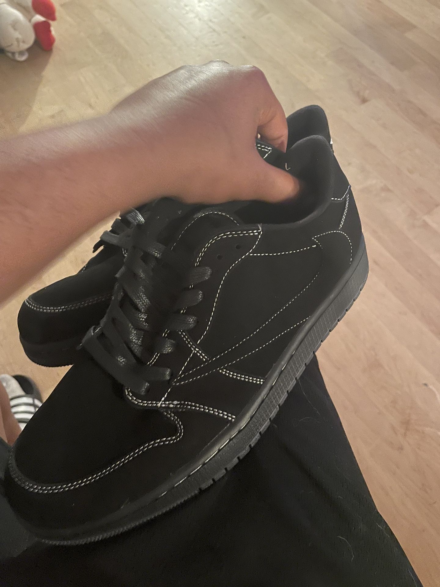 Black Phantom Travis Scott Jordan 1s