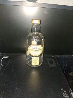 HENESSEY PURE WHITE COLLECTABLE BOTTLE