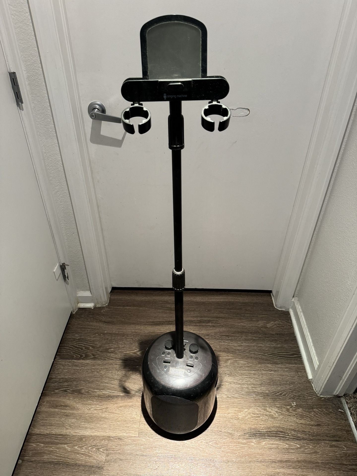 Singing Machine karaoke- Stage Groove