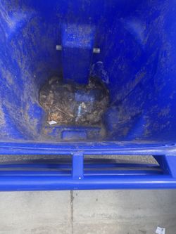 Trash Can Cleaning. 