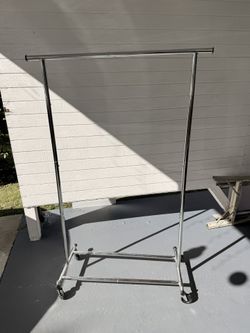 Rolling Garment Rack