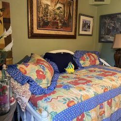 Day Bed And Two Twin Mattress ( No Bedding )