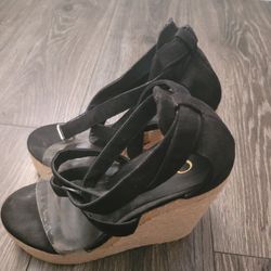Womens Wedges Size 7.5