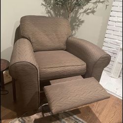 Beautiful Recliner 