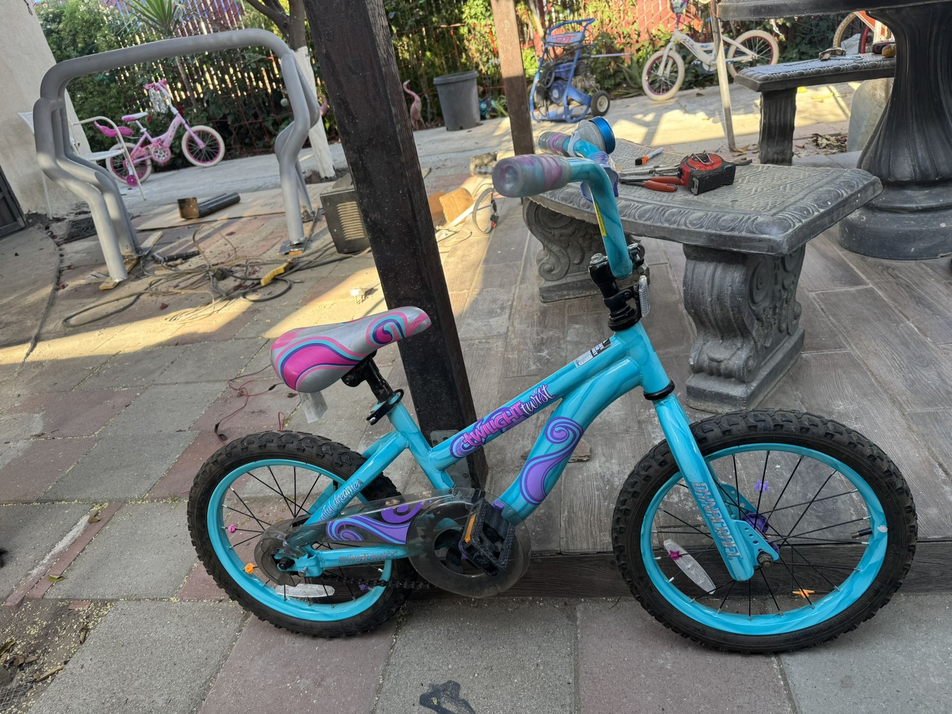 Dynacraft Twilight Twist Girls Bike 16"