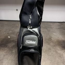 Titleist Tour Staff Bag