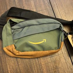 New Amazon Branded Fanny Pack