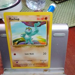 95-2000 Pokemon Machop 52/102