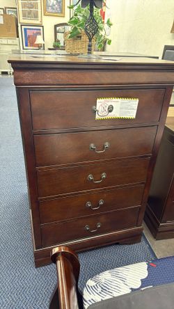 Chest Drawer