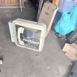 Old Vintage Verizon Sign Broken) Mancave