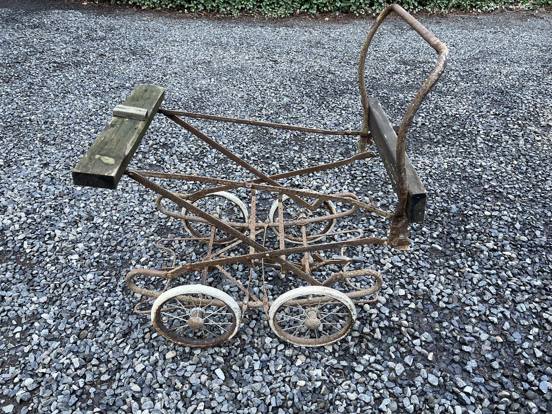 Antique / Vintage 1900’s Baby Carriage Buggy Collapsible Frame