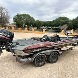 1994 Stratus 21ft Bass Boat