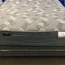 ⭐Ultimate Mattress Savings Event⭐