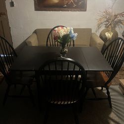 Kitchen Table And Chairs 