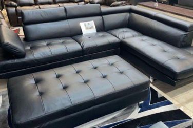 Ibiza sectional with ottoman $899
