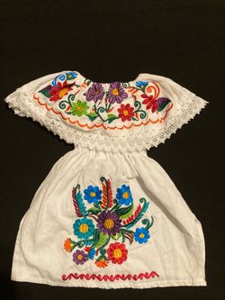Girls White Mexican  Floral Embroidered  Dress Size 9-12 months