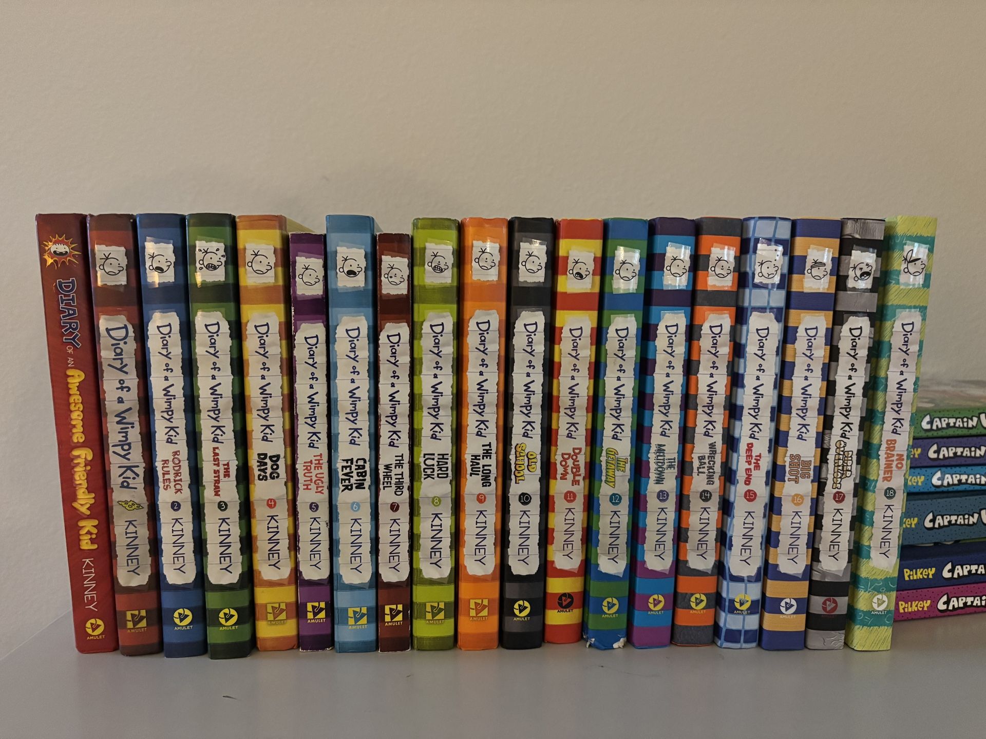 Dairy Of Wimpy Kid 1-18 Plus Rowley’s Journal
